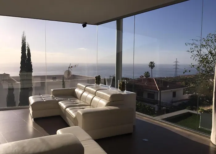 Sabina Villa *